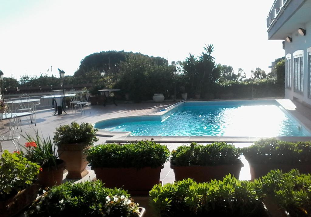 Villa Emilia Pozzuoli Buitenkant foto