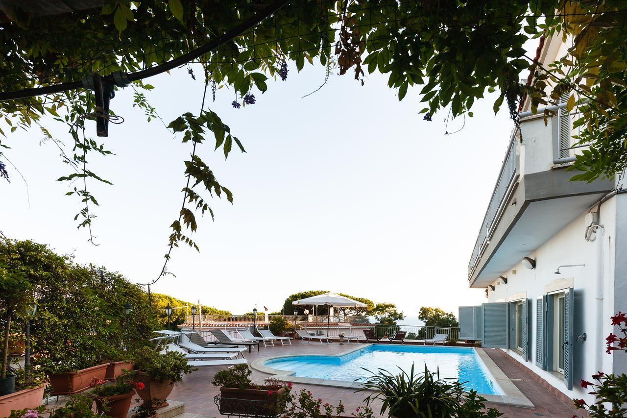 Villa Emilia Pozzuoli Buitenkant foto